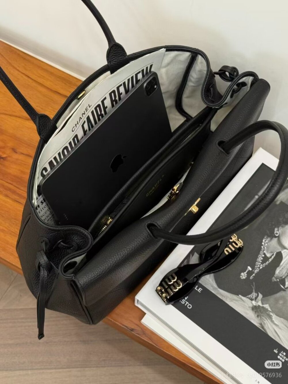 Classic CHANEL Bags: A Stylish and Versatile Choice for Elegance - Picture 7 of 9